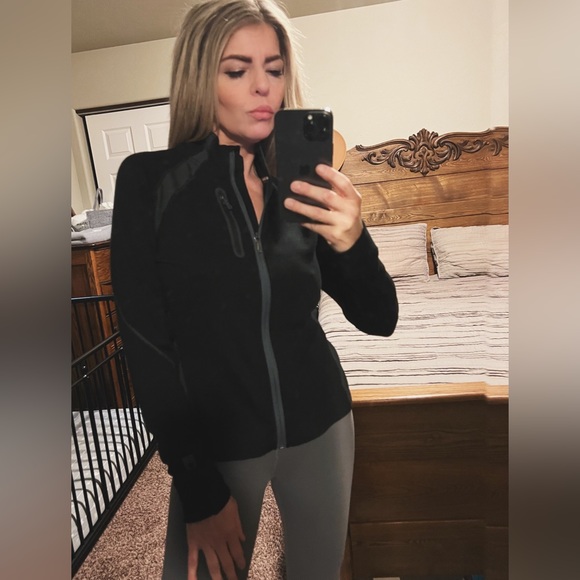 Smartwool TML Mid Full-Zip Jacket. - Picture 5 of 8